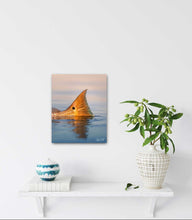 Load image into Gallery viewer, Golden Tail